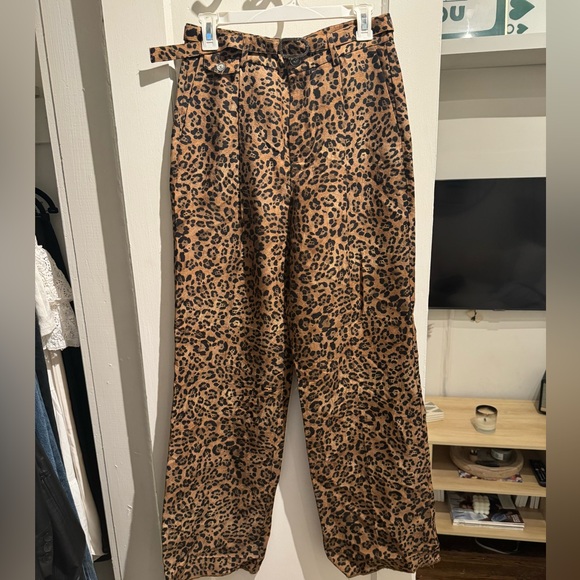 Leopard trousers with removable belt size small - Picture 1 of 5